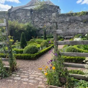 Dunbars Court, walled garden